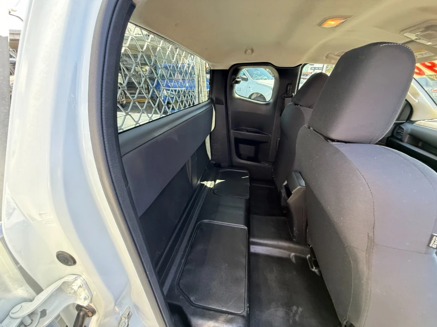 2022 Isuzu D-MAX RG SX Cab Chassis Image 11