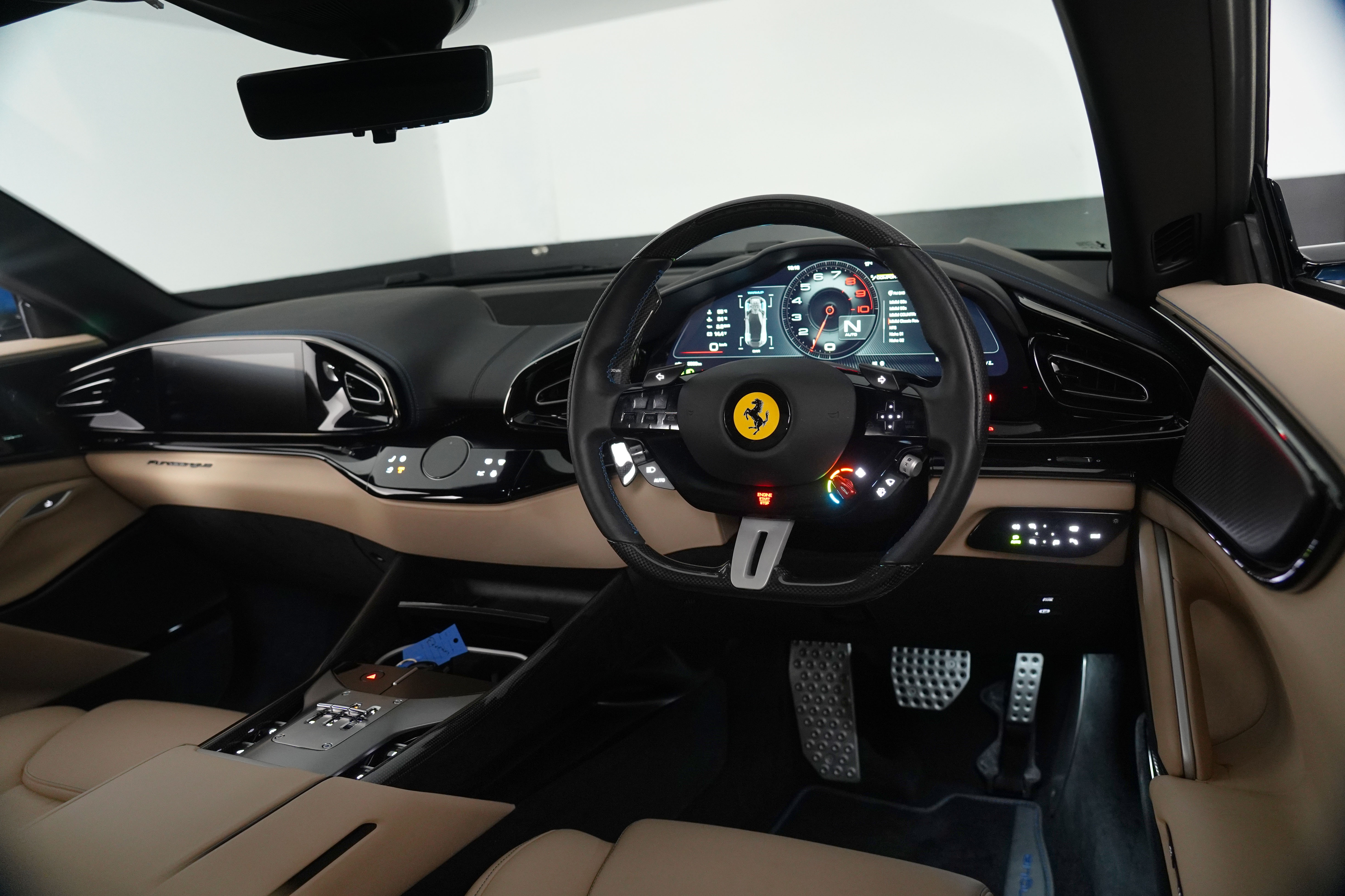 2024 Ferrari Purosangue SUV Image 32