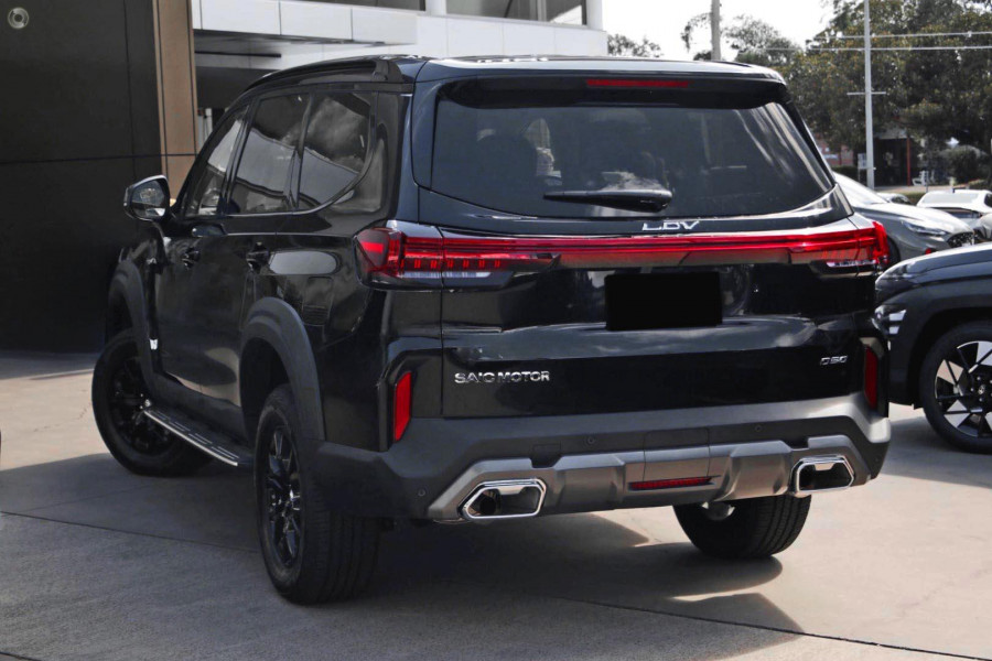 2026 MY25 LDV D90 SV9A Executive SUV Image 3