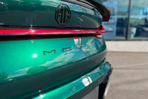 2026 MY25 MG MG7 IP42 Essence Sedan Image 5