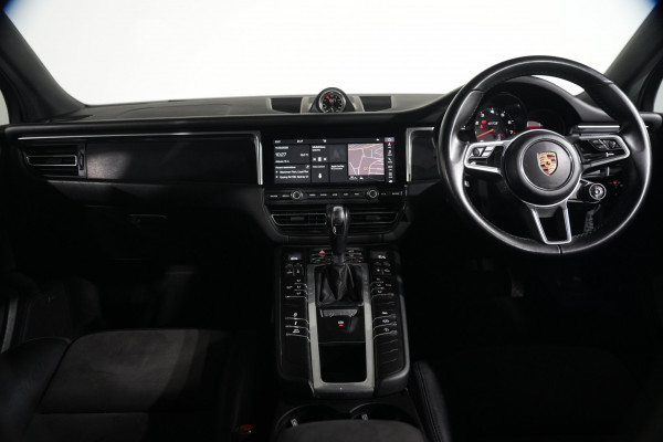2020 Porsche Macan GTS SUV image 13