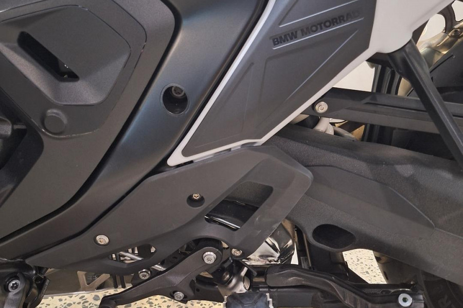 2025 BMW R 1300 GS Trophy R 1300