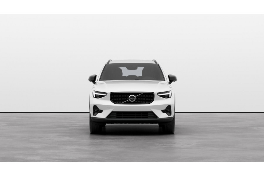 2025 MY24 Volvo XC40 XZ Ultimate B4 Dark SUV Image 6