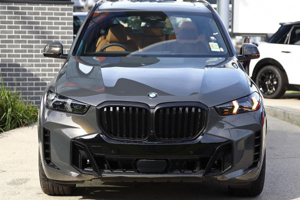 2026 BMW X5 G05 LCI xDrive30d M Sport SUV image 2