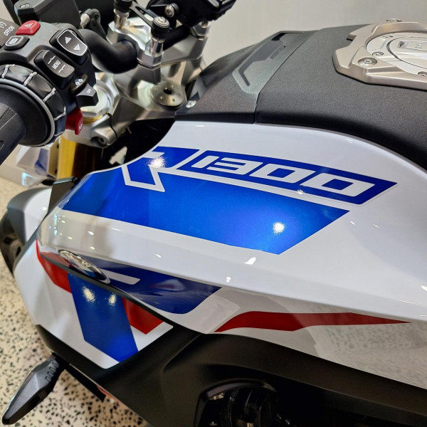 2025 MY26 BMW R 1300 R Performance R 1300 image 11
