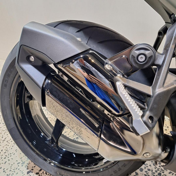 2025 MY26 BMW R 1300 R Performance R 1300 image 30