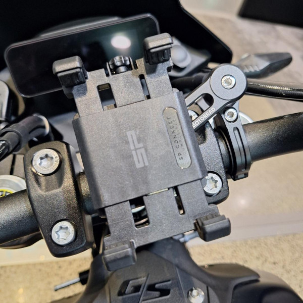 2025 BMW R 12 G/S Enduro R 12 image 10