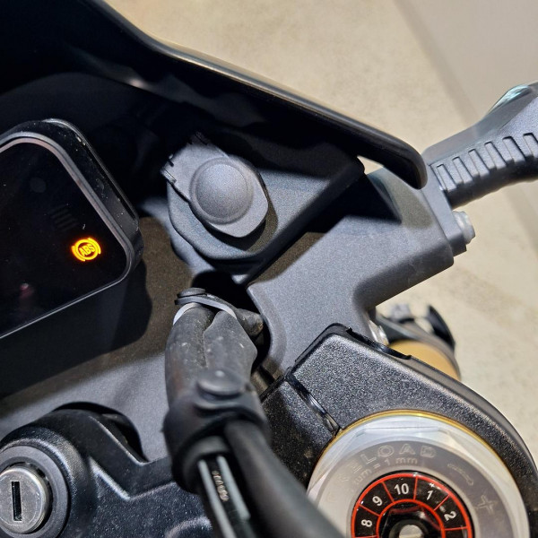 2025 BMW R 12 G/S Enduro R 12 image 12