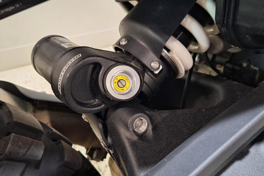 2025 BMW R 12 G/S Enduro R 12