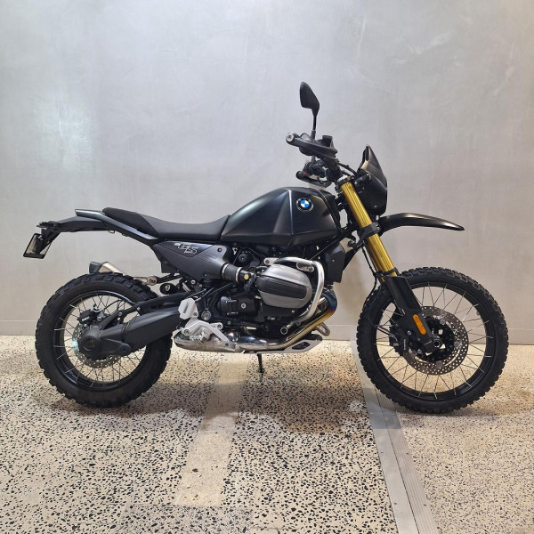 2025 BMW R 12 G/S Enduro R 12 image 2