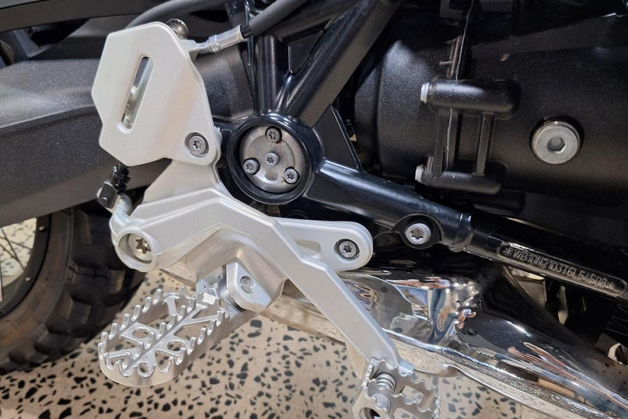 2025 BMW R 12 G/S Enduro R 12