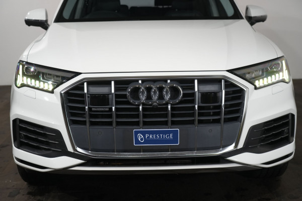 2020 Audi Q7 45 TDI SUV image 3