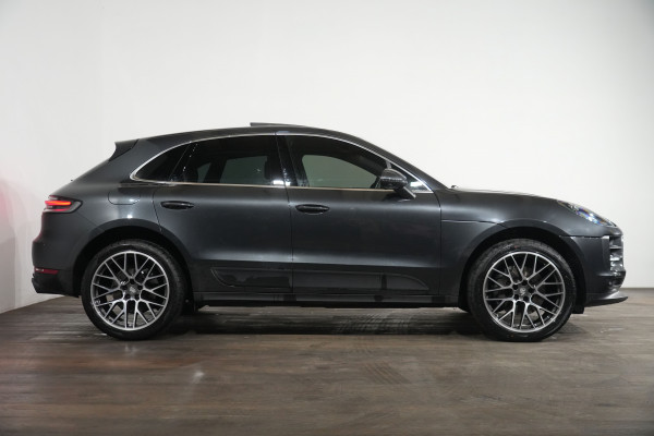 2020 Porsche Macan S SUV image 4