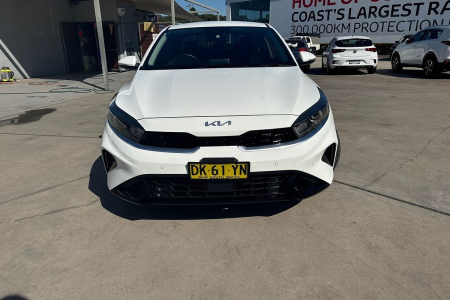 2024 Kia Cerato BD S with Safety Pack Hatch Image 17