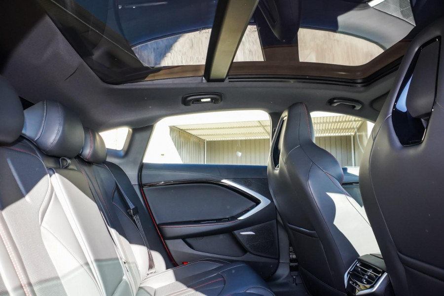 2025 MG MG7 IP42 Essence Sedan Image 8