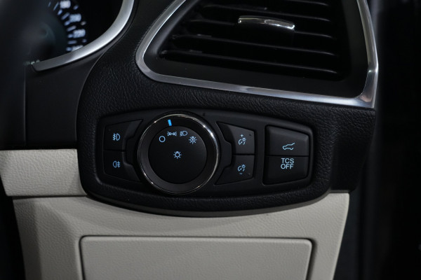 2019 Ford Endura Titanium SUV Image 18