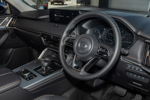2025 Mazda CX-80 KL D50e Touring SUV Image 6
