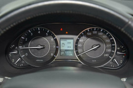 2021 Nissan Patrol Y62 Series 5 Ti SUV image 14