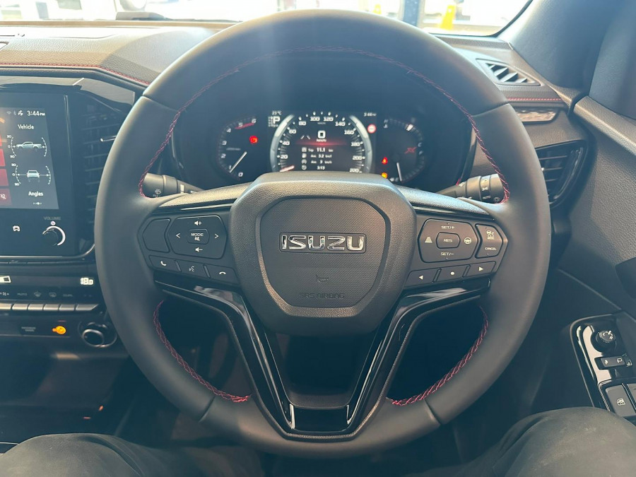 2026 MY25.5 Isuzu D-MAX RG X-TERRAIN Ute Image 13