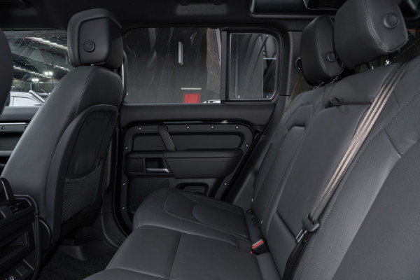 2025 MY25.5 Land Rover Defender L663 110 D350 X-Dynamic HSE SUV image 9