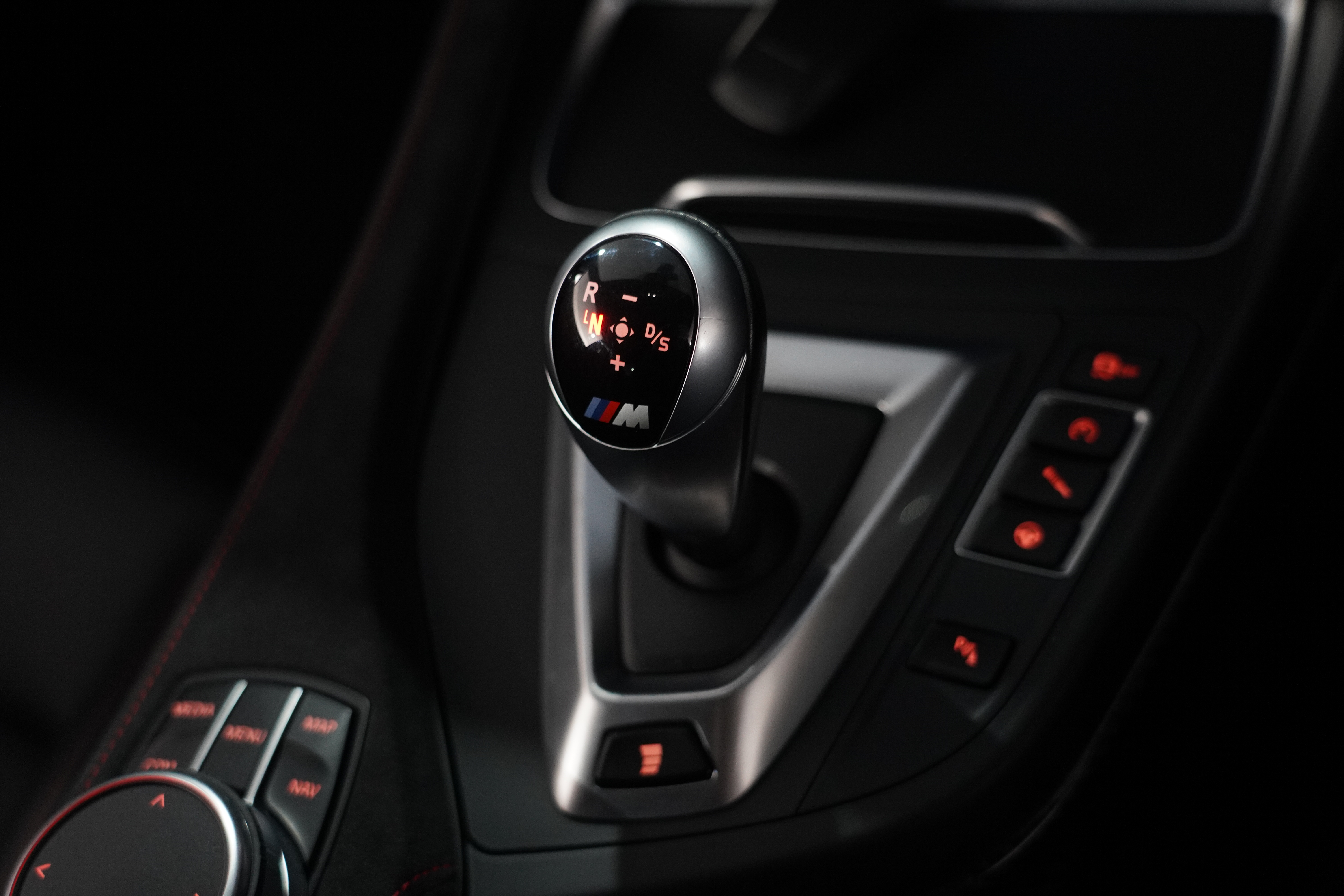 2020 BMW M2 Cs Coupe Image 31