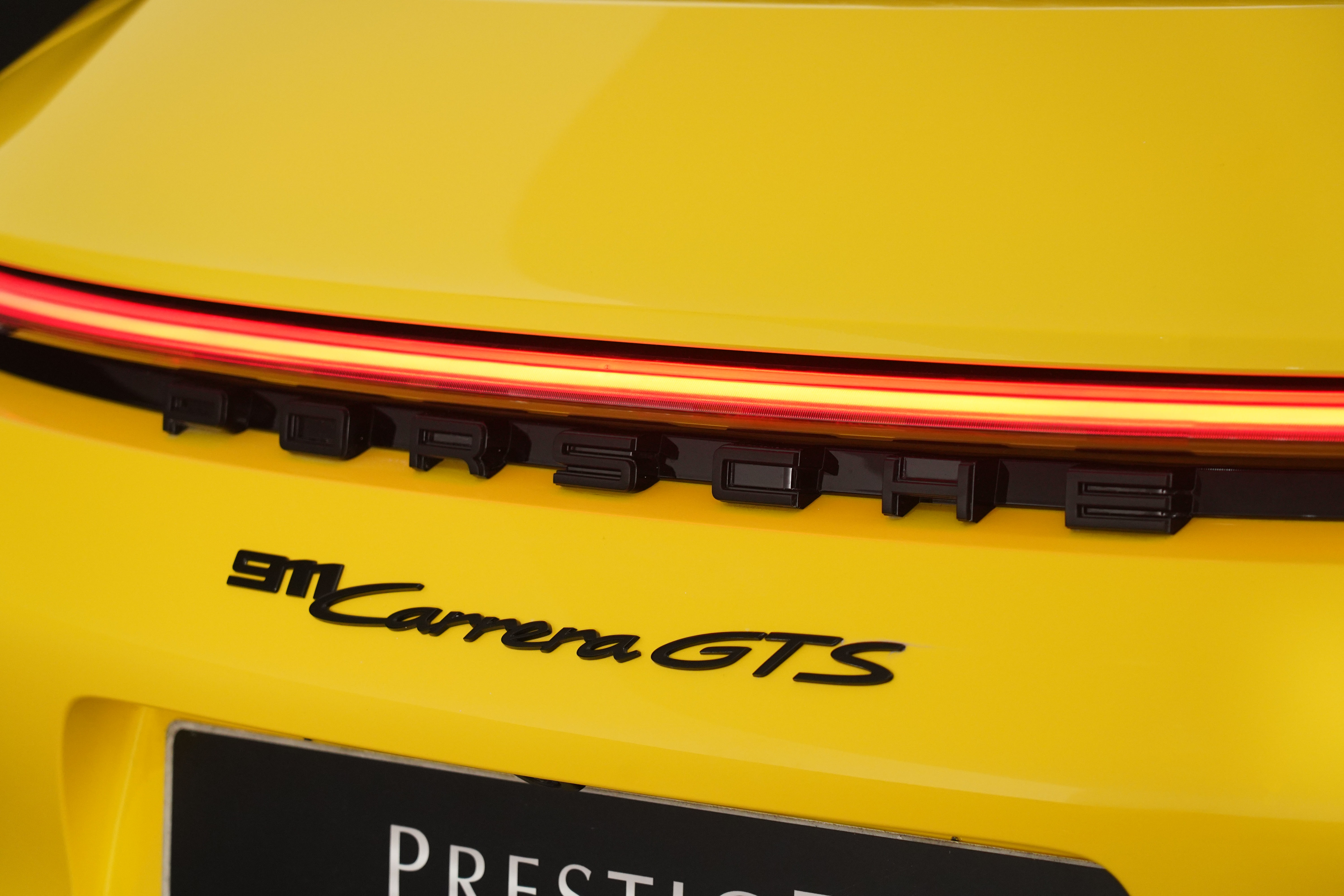 2022 Porsche 911 Carrera GTS Coupe Image 22