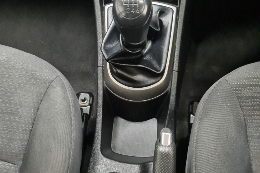 2016 Hyundai Accent RB4 MY16 ACTIVE Sedan Image 10