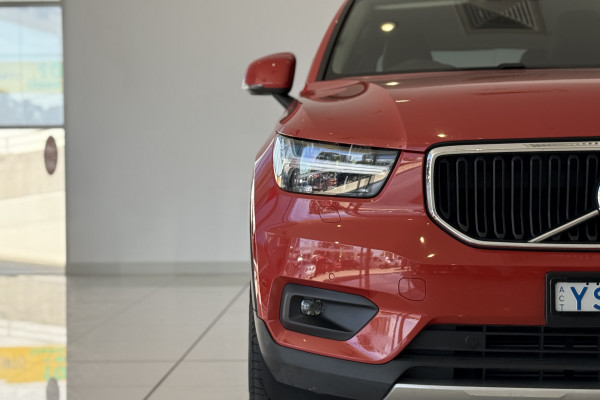 2021 Volvo XC40 XZ T4 Momentum SUV