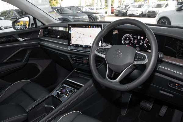 2025 Volkswagen Tayron R4 150TSI Elegance SUV image 6