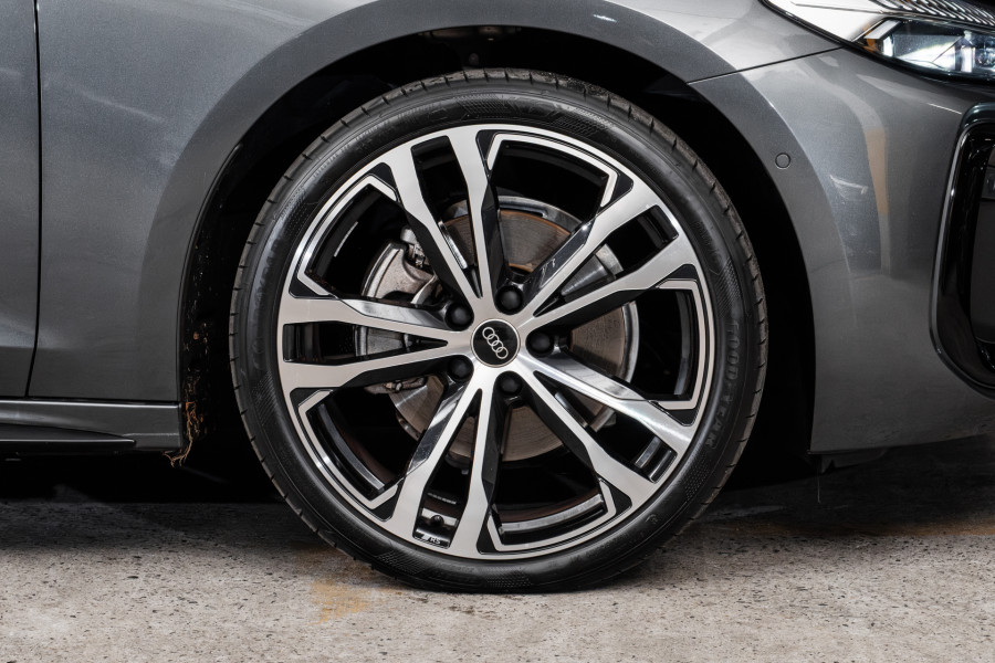 2025 Audi A5 B10 TFSI 150kW S line Sedan