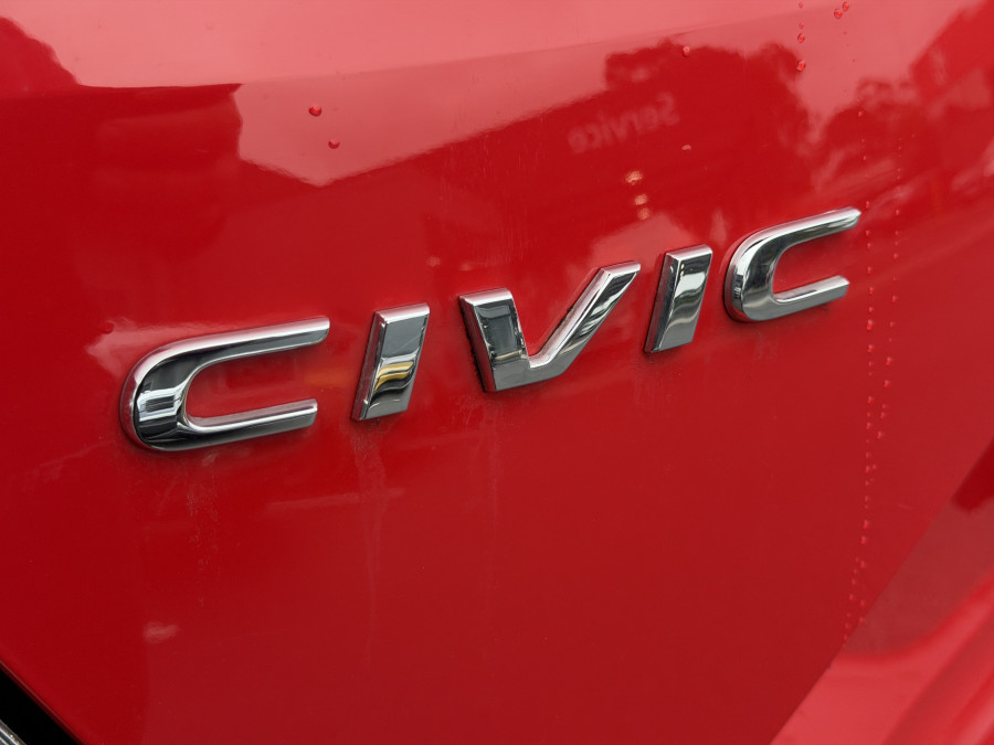 2017 Honda Civic 10th Gen VTi-S Hatch Image 7