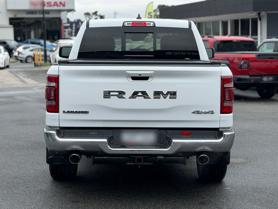 2023 MY24 Ram 1500 DT Laramie Ute Image 7