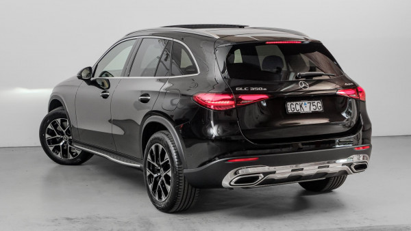 2026 Mercedes-Benz GLC-Class X254 GLC350 e SUV image 4