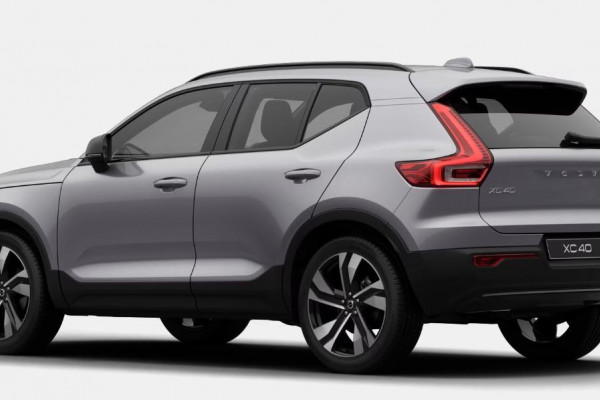 2026 Volvo XC40 XZ Ultra B4 Dark SUV Image 7