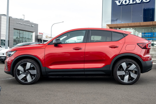 2023 Volvo C40 XK Recharge Twin Pure Electric SUV Image 3