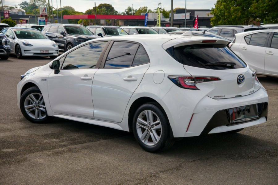 2021 Toyota Corolla ZWE211R SX Hybrid Hatch Image 2