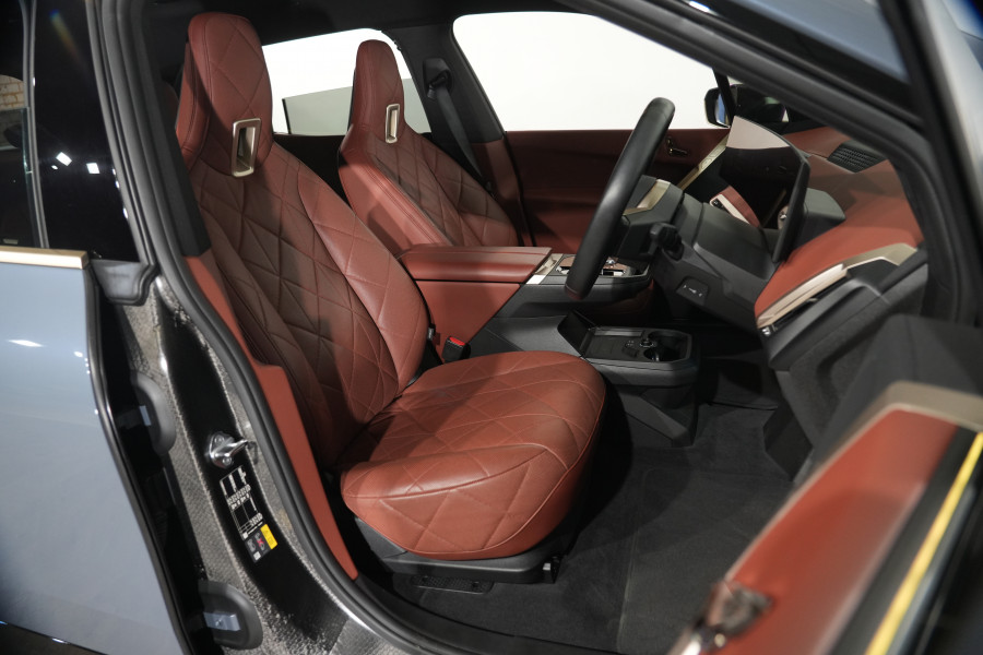 2022 BMW iX xDrive40 SUV Image 26