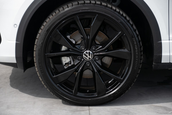 2025 MY26 Volkswagen T-Roc D11 140TSI R-Line SUV image 22