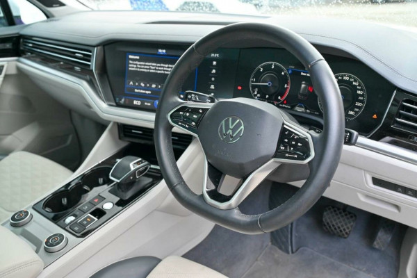 2022 Volkswagen Touareg CR 210TDI Elegance SUV Image 8