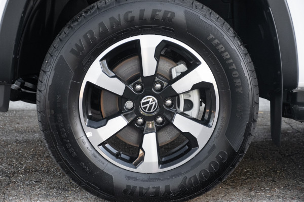 2025 Volkswagen Amarok NF TDI600 Style Ute image 24