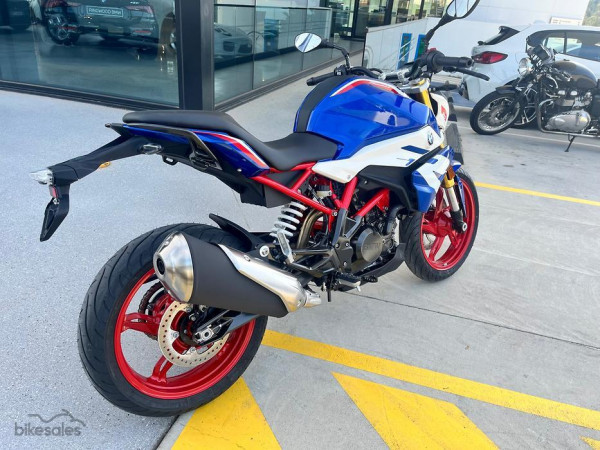 2025 BMW G 310 R G 310 image 3