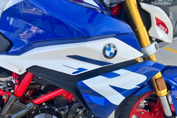 2025 BMW G 310 R G 310