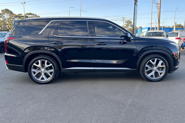 2021 Hyundai Palisade LX2.V1 Highlander SUV Image 13