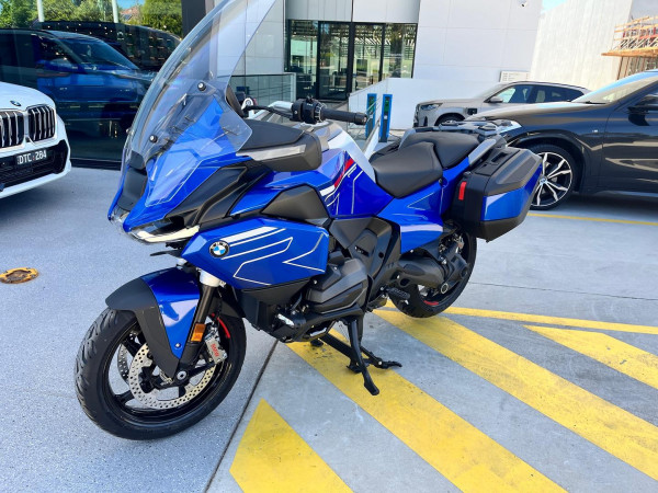 2025 MY26 BMW R 1300 RT Impulse R 1300 image 13
