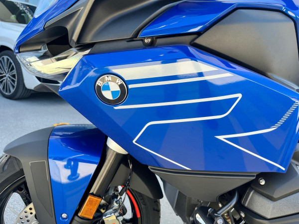 2025 MY26 BMW R 1300 RT Impulse R 1300 image 18