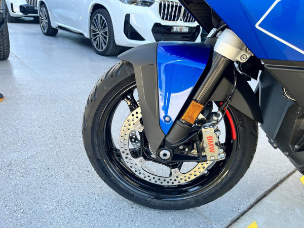 2025 MY26 BMW R 1300 RT Impulse R 1300 image 19
