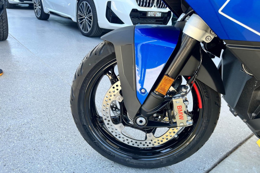 2025 MY26 BMW R 1300 RT Impulse R 1300