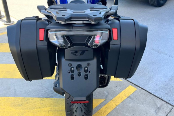 2025 MY26 BMW R 1300 RT Impulse R 1300