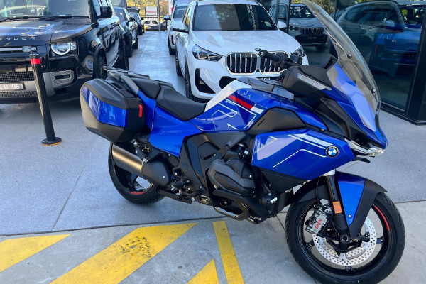2025 MY26 BMW R 1300 RT Impulse R 1300