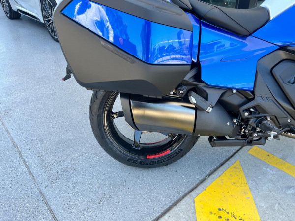 2025 MY26 BMW R 1300 RT Impulse R 1300 image 4